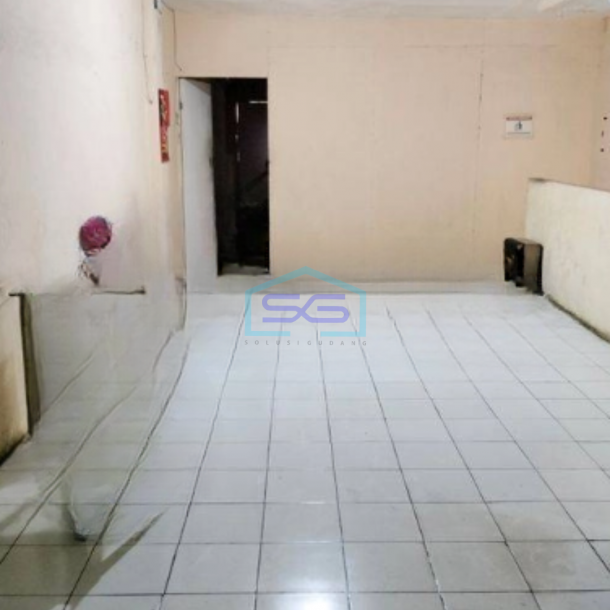 Disewakan Ruko di Jalan Raya Tubagus Angke Jakarta Barat Luas Tanah 105 m²-1