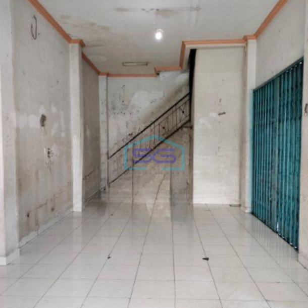 Disewakan Ruko Murah Strategis di Jelambar Jakarta Barat Luas Bangunan 180 m²-1