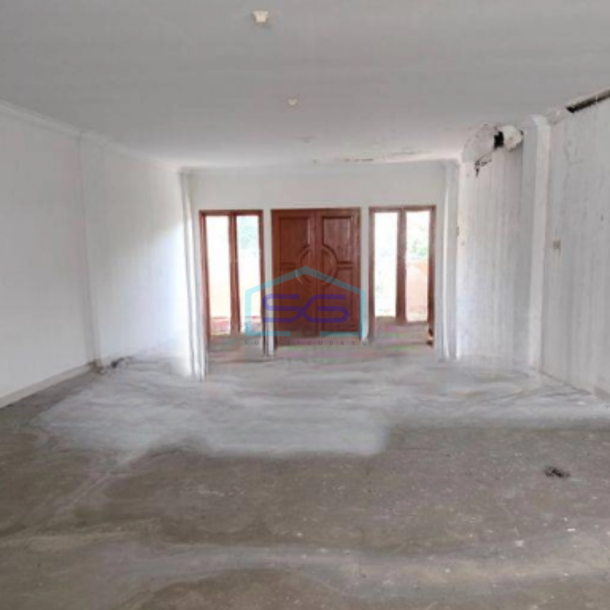 Disewakan Ruko Luas Bangunan 346 m² di Jalan Utama di Jelambar Jakarta Barat-2
