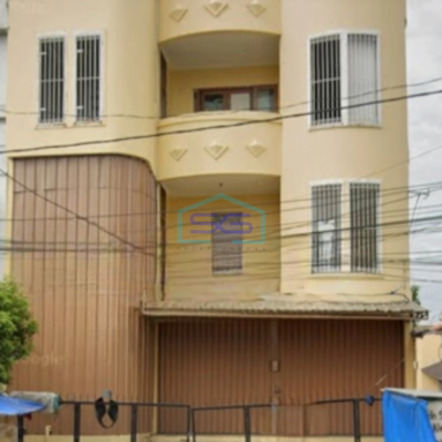 Dijual Ruko 3 Lantai Lokasi Sangat Strategis di Cikokol Tangerang