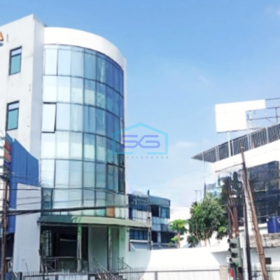 Disewakan Gedung Kantor Luas Tanah 180 m² di Gunung Sahari Jakarta Pusat-4