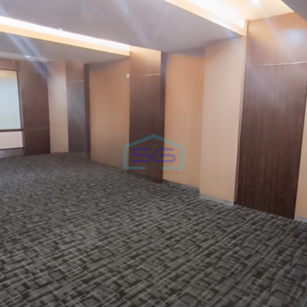 Dijual Kantor Luas Bangunan 447 m² Lokasi Thamrin Jakarta Pusat-2