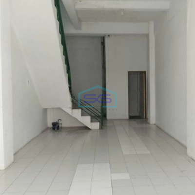 Disewakan Ruko Lokasi Strategis Luas Bangunan 234 m² di Asemka Jakarta Barat