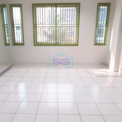 Disewakan Ruko Luas Tanah 110 m² Lokasi Taman Ratu Jakarta Barat