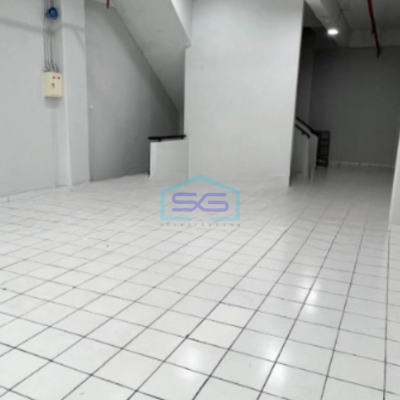 Disewakan Ruko Luas Bangunan  360 m² Lokasi Mangga Dua Jakarta Barat