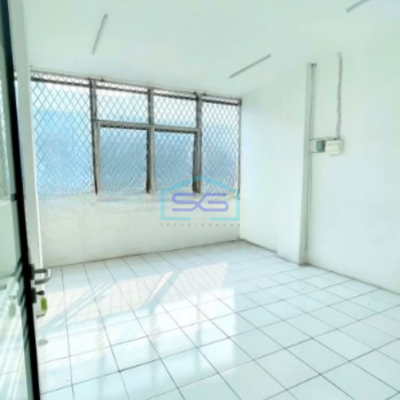 Disewakan Ruko Lokasi Dekat Jalan Raya Tubagus Angke Jakarta Barat Luas Bangunan 306 m²