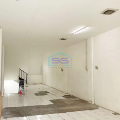 Disewakan Ruko Lokasi Dekat Jalan Raya Tubagus Angke Jakarta Barat Luas Bangunan 306 m²