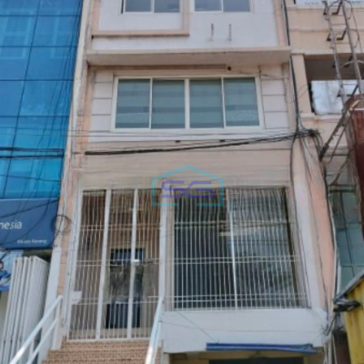 Disewakan Ruko Luas Bangunan 675 m² Lokasi Muara Karang Jakarta Utara