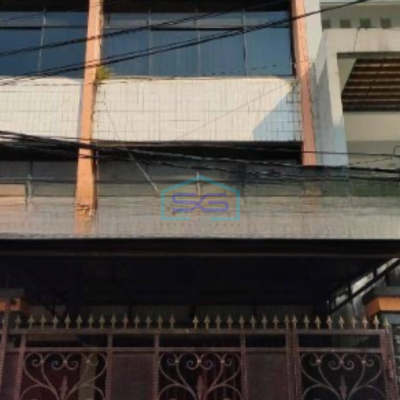 Dijual Ruko Lokasi Strategis Luas Bangunan 204 m² di Jembatan Lima Jakarta Barat