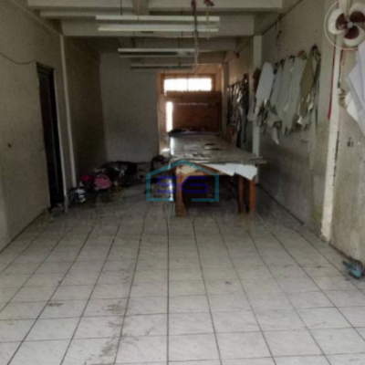 Dijual Ruko Lokasi Strategis Luas Bangunan 204 m² di Jembatan Lima Jakarta Barat