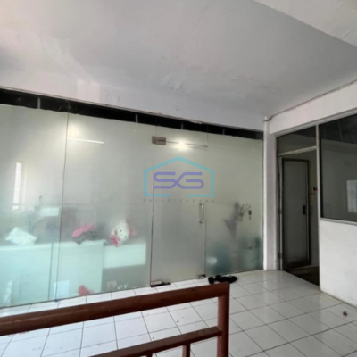 Disewakan Gudang Ada Kantor Luas Tanah 240 m² Lokasi Strategis di Pantai Indah Kapuk Jakarta Utara