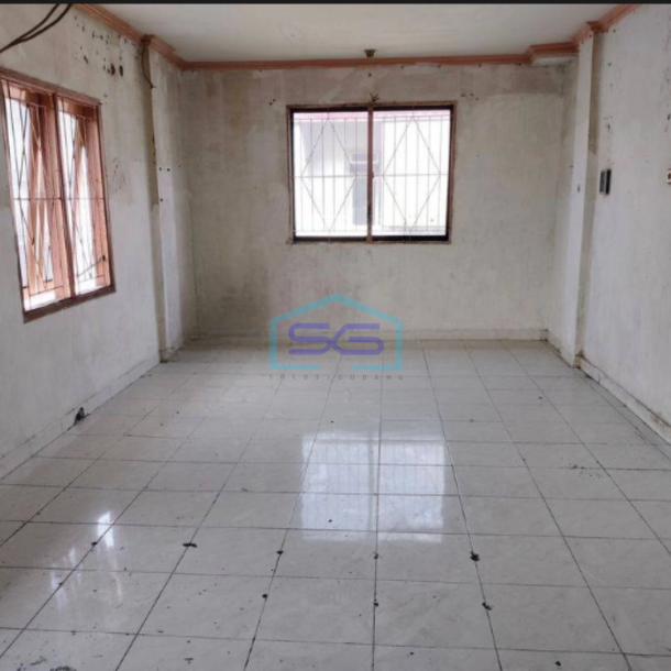 Disewakan Ruko Murah di Jelambar Jakarta Barat Luas Bangunan 180 m² Harga Nego-1