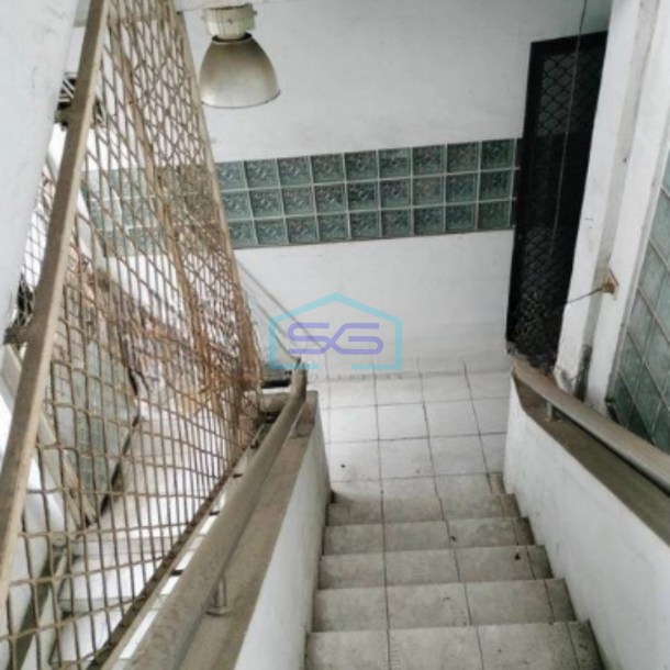 Dijual Ruko Lokasi Strategis di Jalan Fatmawati Jakarta Selatan Luas Tanah 203 m²-2