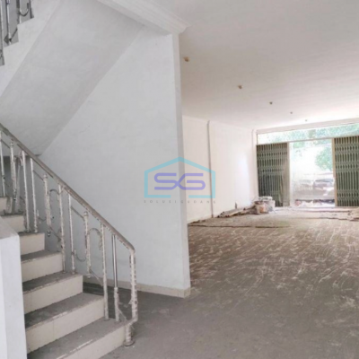 Dijual Ruko Luas Tanah  147 m² di Jalan Utama Jelambar Jakarta Barat