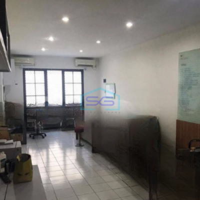 Dijual Ruko 3 Lantai Lokasi Strategis di Duri Kosambi Jakarta Barat Luas Bangunan  187 m²