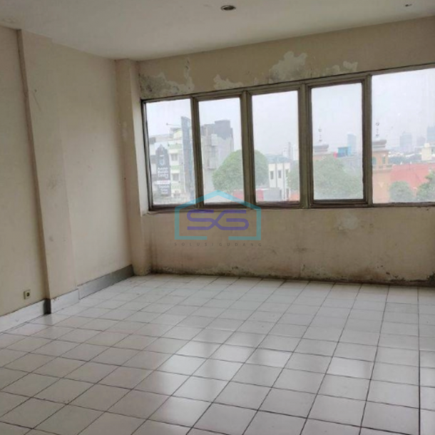 Dijual Ruko Harga Nego di Jalan Raya Tanah Abang Luas Bangunan  260 m²-1