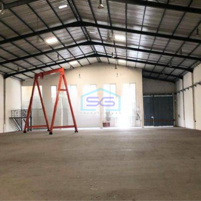 Dijual Gudang Luas Tanah  1610 m² Lokasi Bebas Banjir Akses Container 40 Feet di Delta Silicon Cikarang