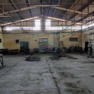 Dijual Gudang di Daan Mogot Tangerang Luas Tanah  1696 m² Akses Container