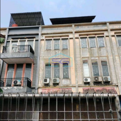 Disewakan Ruko Lokasi Strategis di Jalan Raya Tubagus Angke Jakarta Barat