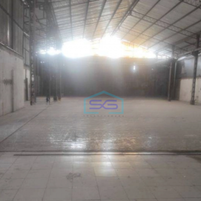 Disewakan Gudang Lokasi Strategis di Jembatan Dua Luas Tanah 920 m²