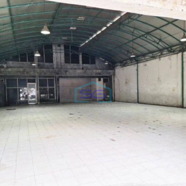 Disewakan Gudang Plus Kantor Luas Bangunan  305 m² Lokasi Strategis di Cideng Jakarta Barat-1