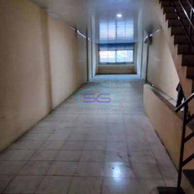 Disewakan Ruko Lokasi Strategis di Pejagalan Raya Sederet Pasar Penjaringan Jakarta Utara Luas Bangunan  240 m²