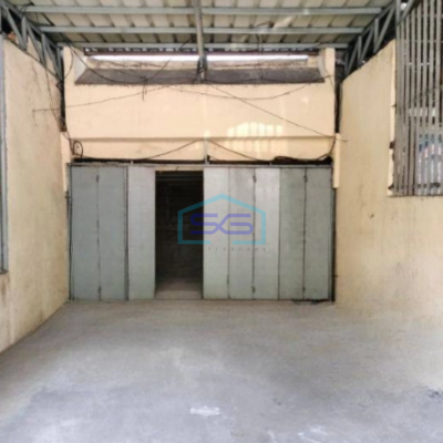 Disewakan Ruko Lokasi Strategis di Pejagalan Raya Sederet Pasar Penjaringan Jakarta Utara Luas Bangunan  240 m²