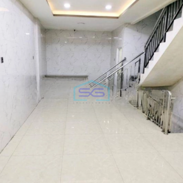 Disewakan Ruko Akses Container Luas Bangunan  324 m² di Bandengan Jakarta Utara-2