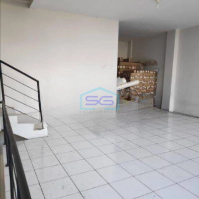 Disewakan Ruko di Kebon Jeruk Jakarta Barat Luas Bangunan 280 m² Cocok Untuk Usaha