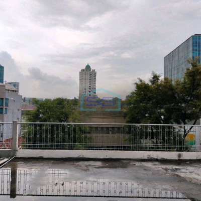 Disewakan Ruko Lokasi Strategis di Samping Metro Tanah Abang Luas Tanah 245 m²