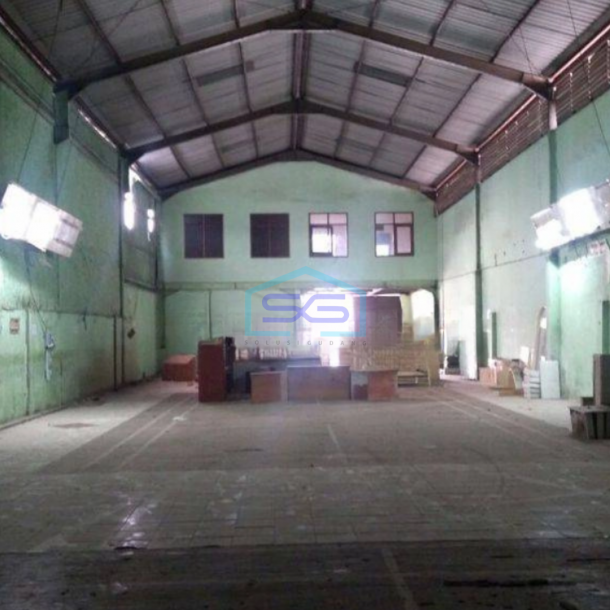 Dijual Gudang Cocok Untuk Usaha di Taman Kopo Indah 1 Bandung LT 720m2-1