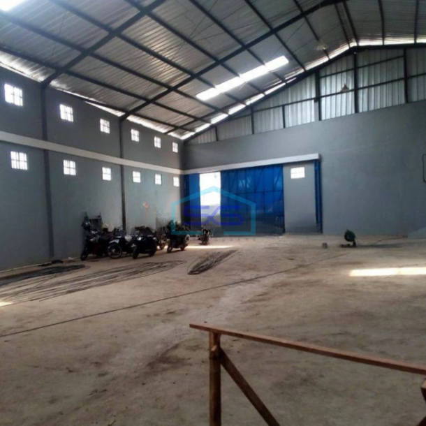 Dijual Gudang Lokasi Strategis Bisa Disewakan di Nanjung Bandung Lokasi Strategis LT 838m2-1
