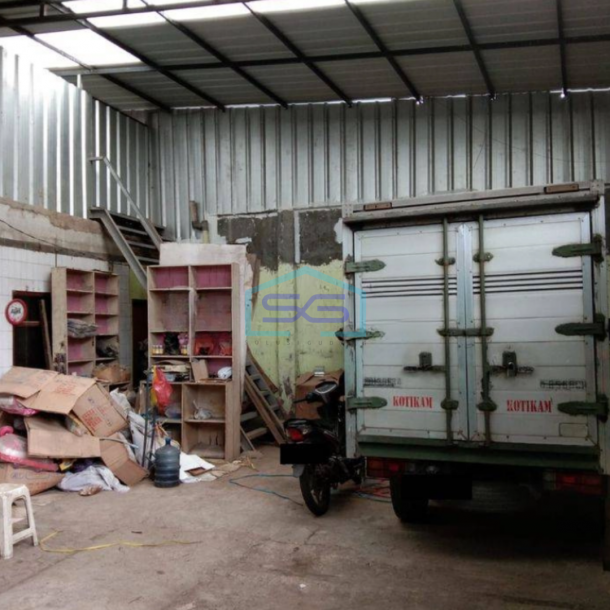 Dijual Gudang 2 Lantai Lokasi Strategis di Manglid Bandung LB 500m2-1