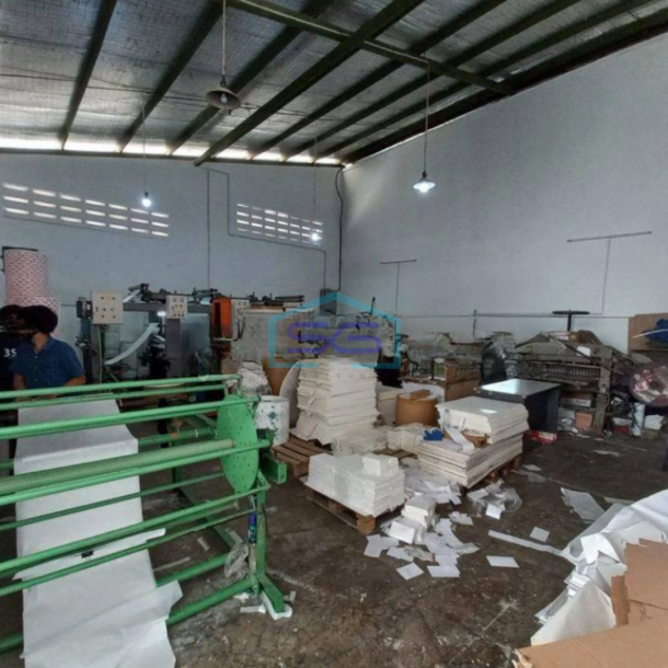 Dijual Gudang Lokasi Strategis Dekat Tol di Pameuntasan Bandung LT 940m2-2