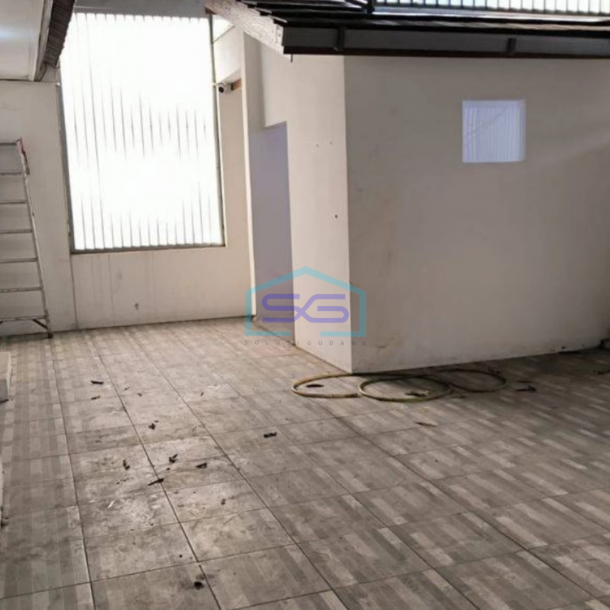 Dijual Gudang + Rumah Cocok Untuk Usaha di Taman Kopo Indah 2 Bandung LB 180m2-3