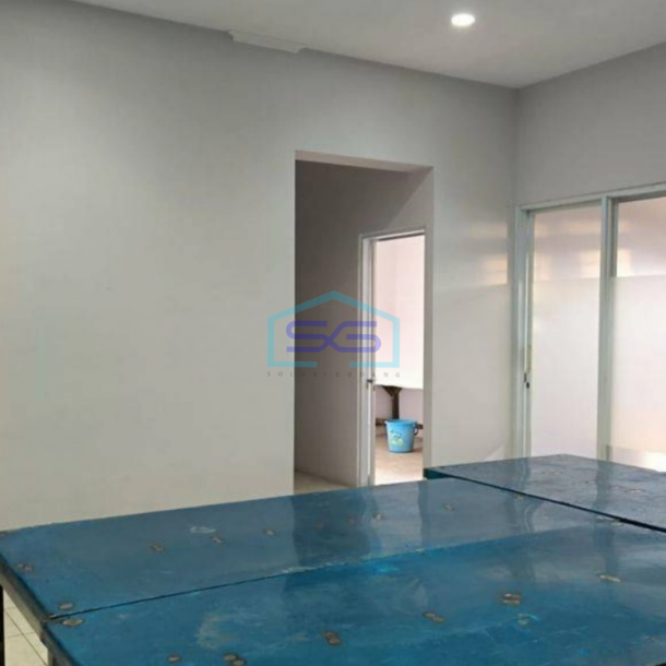 Dijual Gudang + Rumah Cocok Untuk Usaha di Taman Kopo Indah 2 Bandung LB 180m2-2