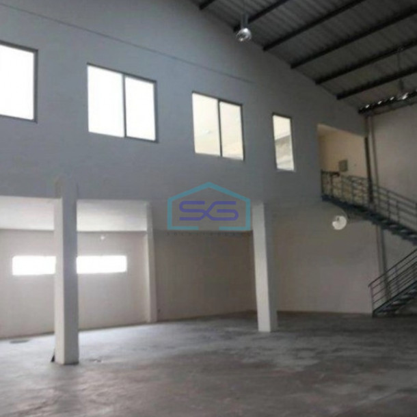 Disewakan Gudang Luas Bangunan 1300m2 Di Kawasan Industri Delta Silicon Cikarang-1
