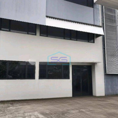 Disewakan Gudang Di Kawasan Industri Delta Silicon Cikarang Luas Tanah 1300m2