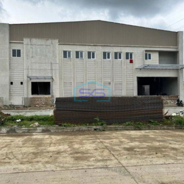 Disewakan 4 Unit Gudang Baru Di Kawasan Industri Delta Silicon Lippo Cikarang Bekasi LB 1105m2-1
