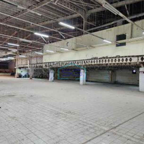 Disewakan Gudang Luas Tanah 25000m2 Dekat Tol Dan Parkiran Luas di Cikarang Bekasi-4