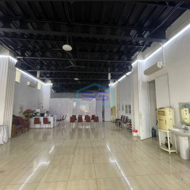 Dijual Gedung Ruko 3 Lantai Murah DiJalan Raya Narogong Rawalumbu Bekasi LB 1150m2-2