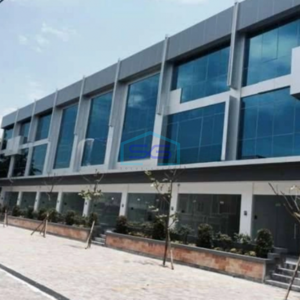 Dijual Ruko Baru Lokasi Stratrgis dan Premium Daerah Telukjambe, Karawang Barat LB 270m2-1