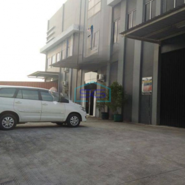 Dijual Bangunan Pabrik dan Gudang Harga Murah di Kawasan Industri Cikarang Bekasi LB 2500m2-1