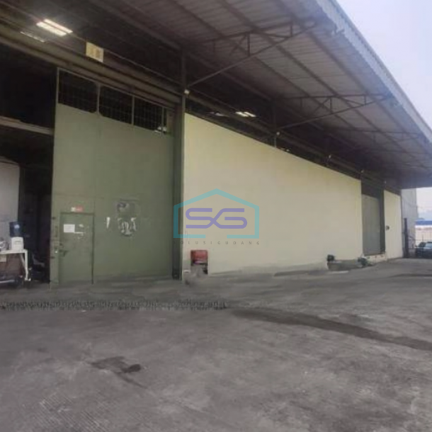 Dijual Gudang Siap Pakai Luas Tanah 6723m2 di Loji Karawang-2
