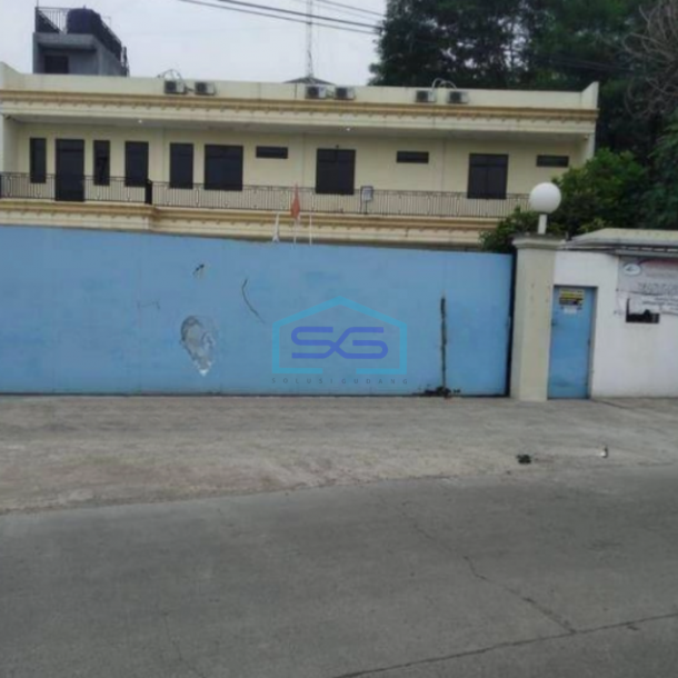 Dijual Gudang Siap Pakai Luas Tanah 6723m2 di Loji Karawang-1
