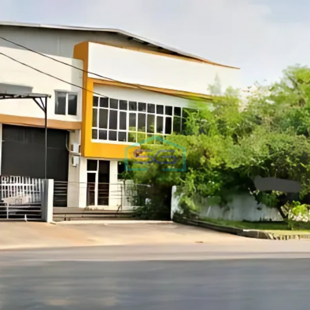 Dijual Gudang Luas Bangunan 980m2 di Kawasan Industri Jababeka Cikarang Bekasi-1