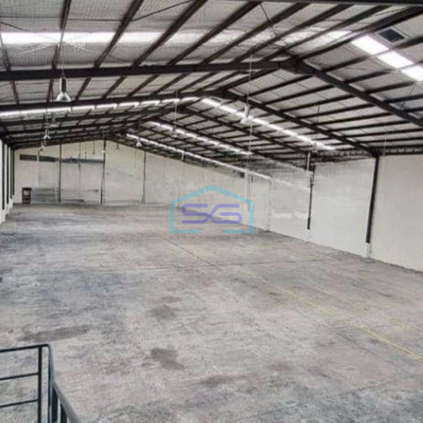Disewakan Gudang Sfb LB 1500m2 Di Kawasan Industri Delta Silicon Cikarang Bekasi-2