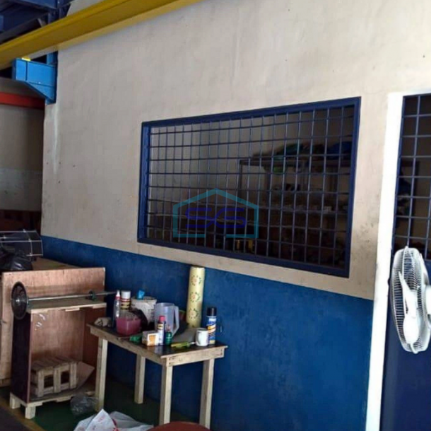 Disewakan Gudang Komplek pergudangan Central Cakung Siap Pakai Bebas Kuli di Jakarta Timur LB 450m2-1