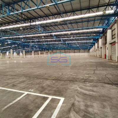 Disewakan Gudang Modern Ada Loading Dock dan Dock Leveler di Kawasan Jababeka 3 Cikarang Bekasi