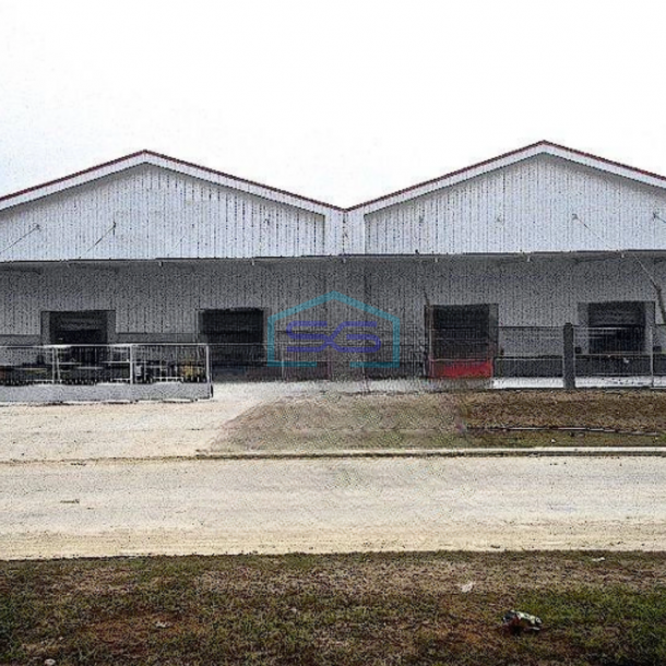 Disewakan Gudang Full Loading Dock dan Dock Leveler di Kawasan Industri KITIC Cikarang Bekasi LB 8178m2-2